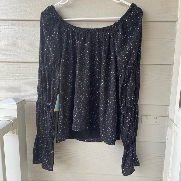 CECE Tiered Sleeve Dot Blouse in Rich Black - Picture 5 of 8